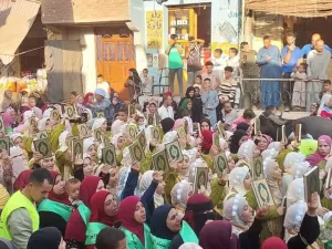خلال حفل تكريمهم.. مسيرة حاشدة لحفظة القرآن الكريم بقرية "اعطو" بالمنيا  23 - جريدة المساء
