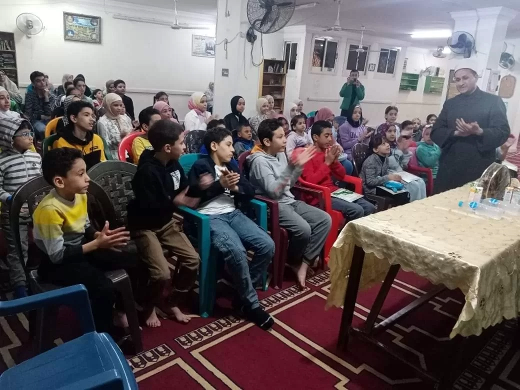 "أوقاف الجيزة" تنظم اللقاء الأسبوعي بالأطفال بمسجد الرقيب بالهرم ضمن البرنامج التثقيفي للنشء 19 - جريدة المساء