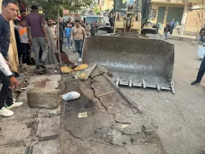 بالصور- أكبر حملة إشغالات بالجيزة | إزالة تعديات المحال التجارية والباعة الجائلين من الطريق العام بفيصل 51 - جريدة المساء