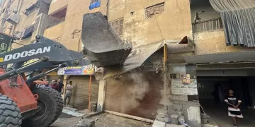 استجابة لشكاوي المواطنين.. محافظة الجيزة تزيل 700 حالة تعد وإشغالات للمحال التجارية والباعة الجائلين بمناطق الهرم (صور) 2 - جريدة المساء استجابة لشكاوي المواطنين.. محافظة الجيزة تزيل 700 حالة تعد وإشغالات للمحال التجارية والباعة الجائلين بمناطق الهرم (صور) 1 - جريدة المساء