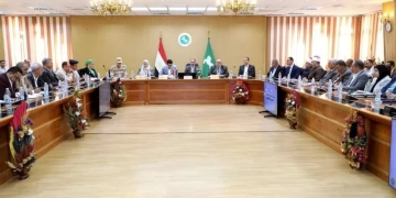 تنفيذي الشرقية: تكثيف أعمال النظافة ورفع الإشغالات والباعة الجائلين بمحيط المدارس والإستعداد الجيد لإستقبال فصل الشتاء 9 - جريدة المساء