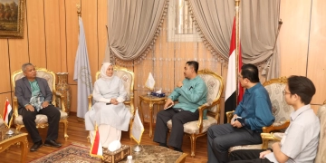 مستشارة شيخ الأزهر تبحث سبل التعاون العلمي مع وفد جامعة العلوم الإسلامية الماليزية 1 - جريدة المساء