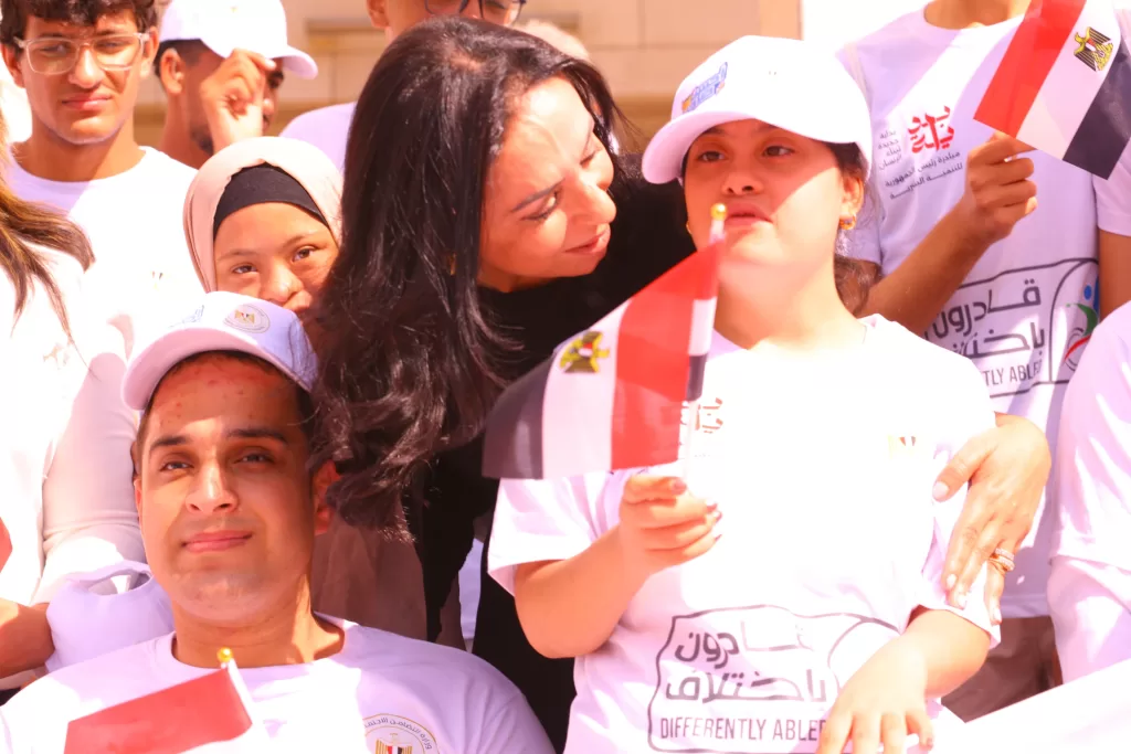 وزيرة التضامن تستقبل وفداً من طلاب الجامعات من ذوي الإعاقة في جولة ميدانية بالعاصمة الإدارية 27 - جريدة المساء