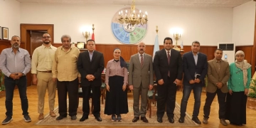 وفد عراقي فى زيارة لقومى البحوث 1 - جريدة المساء