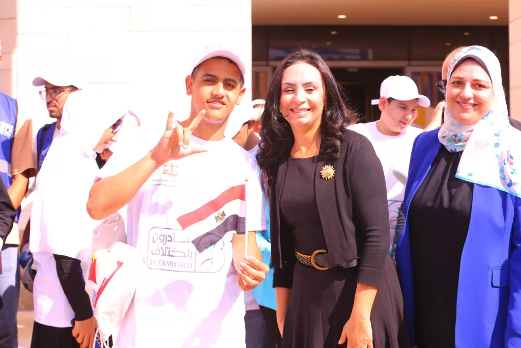 وزيرة التضامن تستقبل وفداً من طلاب الجامعات من ذوي الإعاقة في جولة ميدانية بالعاصمة الإدارية 21 - جريدة المساء