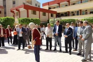 محافظ كفر الشيخ يتفقد ‏مدرسة الشهيد الرائد كريم أبو زامل الثانوية بنات بفوه  25 - جريدة المساء