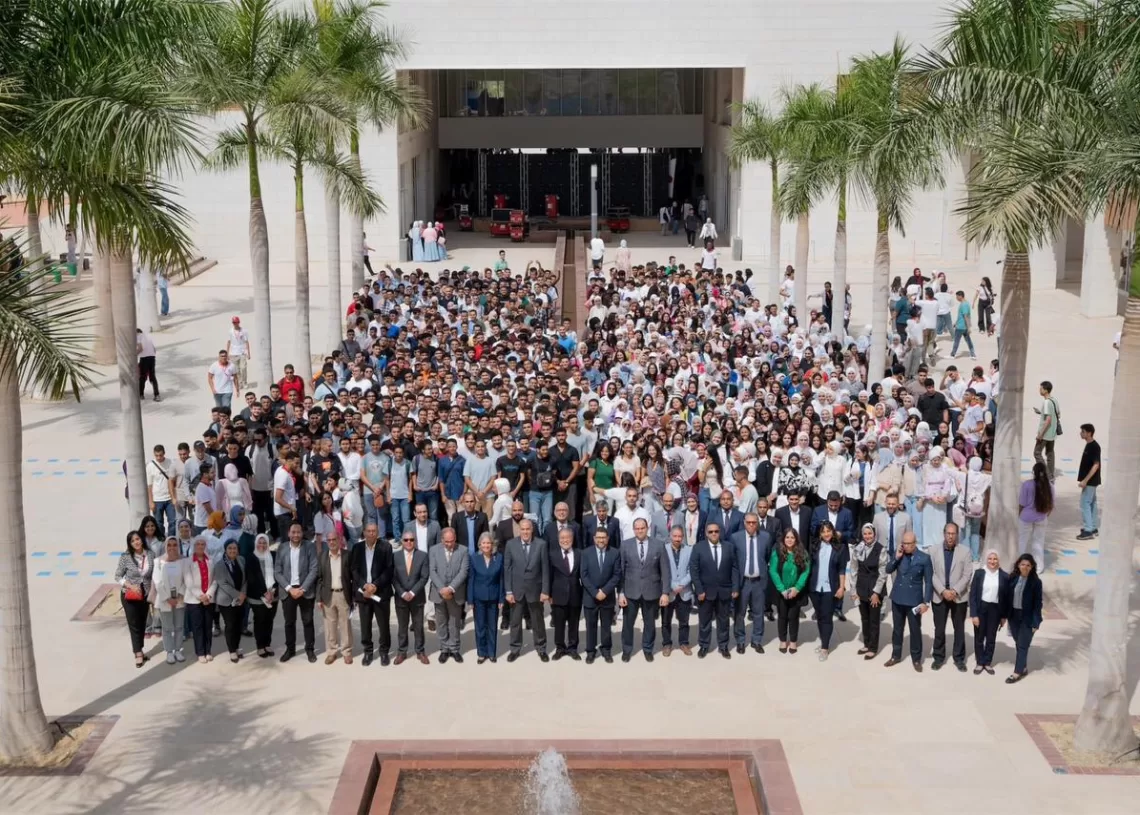 د.عمرو عدلي: 5000 طالب تقدموا للالتحاق بالجامعة اليابانية .. وقبول 1200 من الطلاب الجدد 27 - جريدة المساء