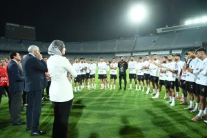 وزير الشباب والرياضة يؤازر المنتخب الوطني قبل مواجهة موريتانيا 20 - جريدة المساء