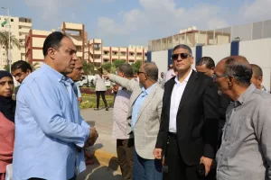 محافظ الجيزة يتفقد أعمال التطوير بمحيط محطة قطارات بشتيل 26 - جريدة المساء محافظ الجيزة يتفقد أعمال التطوير بمحيط محطة قطارات بشتيل 25 - جريدة المساء