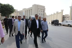 محافظ الجيزة يتفقد أعمال التطوير بمحيط محطة قطارات بشتيل 29 - جريدة المساء