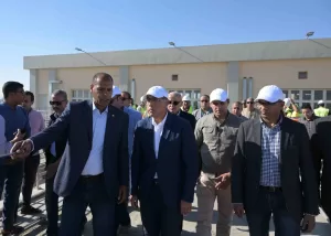 رئيس الوزراء يتفقد محطة مياه الشرب الجديدة بقرية الهنادي شرق إسنا 25 - جريدة المساء