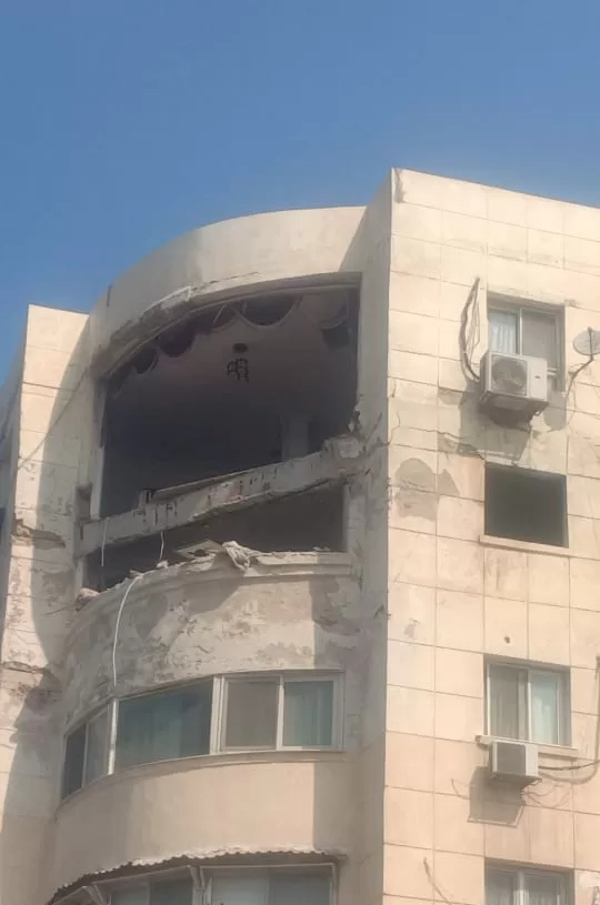 انهيار جزئي بأحد العقارات بكورنيش الإسكندرية 19 - جريدة المساء