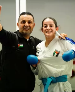 الروح الرياضية بين مصر وفلسطين.. عنوان النهائي العالمي للكارتية 21 - جريدة المساء