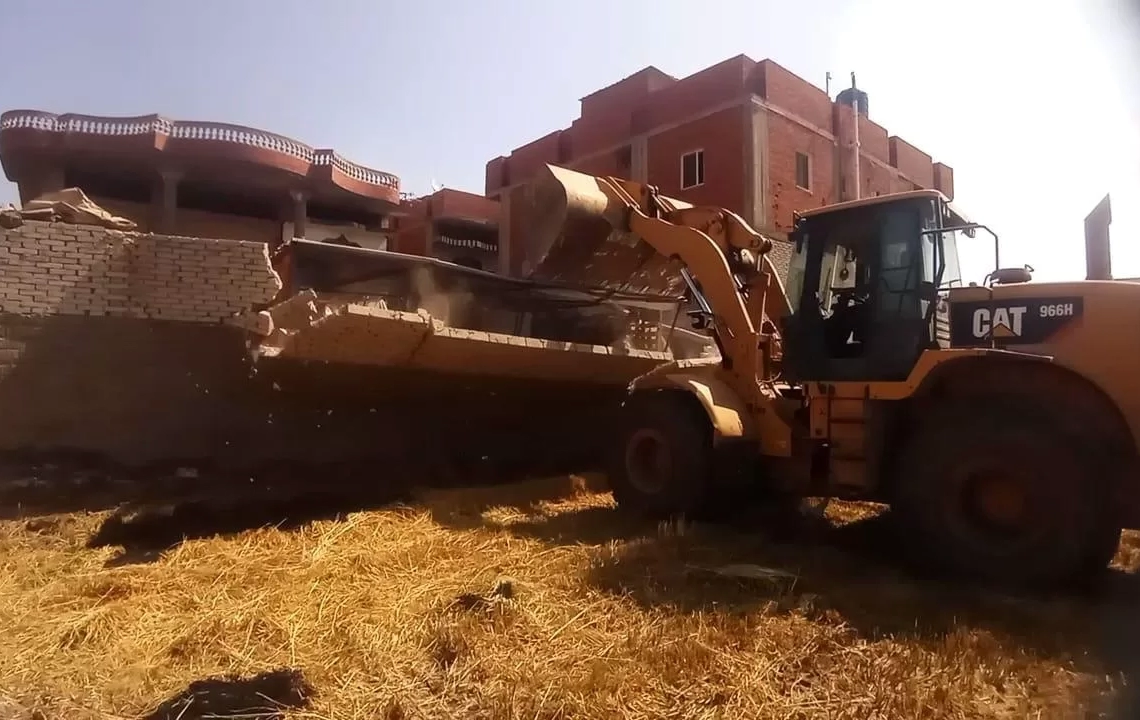 محافظ كفر الشيخ يتابع الموجة الـ 24 لإزالة التعديات على أملاك الدولة والأراضي الزراعية 19 - جريدة المساء