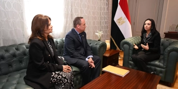 وزيرة التضامن تبحث التوسع فى برامج الحماية الاجتماعية والدمج بين الدعم والتمكين الاقتصادى مع صندوق الأمم المتحدة للسكان 1 - جريدة المساء