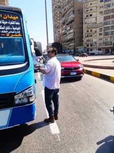 لتحصيل أجرة أزيد من التعريفات.. ضبط 175 مخالفة لسيارات السرفيس بعدة مناطق في الجيزة 18 - جريدة المساء