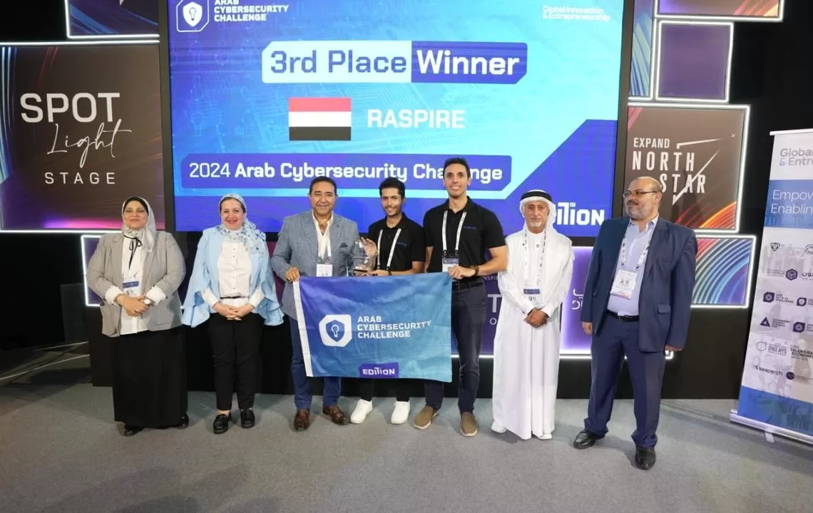أبطال "WE INNOVATE" يقتنصون المركزين الأول والثالث في تحدي الأمن السيبرانى العربي بجايتكس نورث ستار 17 - جريدة المساء