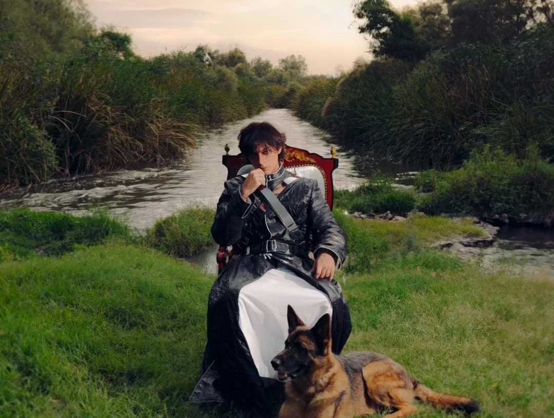 مشعل تمر يصدر ألبوم "Home Is Changing" بعد جدل ظهوره مع ابنة الهضبة 18 - جريدة المساء