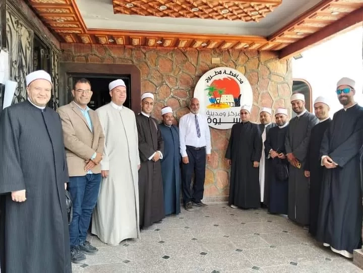 رئيس مركز ومدينة سيوة يستقبل قافلة وزارة الاوقاف الدعوية ضمن مبادرة "بداية جديدة لبناء الإنسان" 19 - جريدة المساء