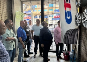 ضبط 21 مخالفة سرقة للتيار الكهربائي بمحال تجارية بشارع التحرير في الدقي (صور) 29 - جريدة المساء