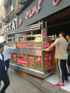 حي العمرانية يرصد 242 حالة إشغال بالمطاعم والمحال التجارية بالشوارع الحيوية (صور) 84 - جريدة المساء