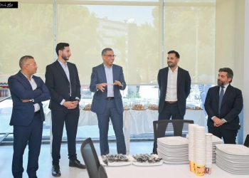 مبادرة "مصر تصنع الإلكترونيات" تبدا اول انتاج لمحمول بالذكاء الصناعة التوليدى 21 - جريدة المساء