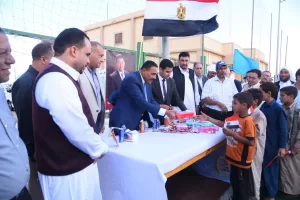 "شعيب" يتفقد فعاليات القافلة الخدمية الشاملة لقرية الزويدة بمدينة سيدى برانى  20 - جريدة المساء