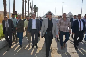 بالصور- محافظ الجيزة يتفقد مشروعات تطوير الطرق المحيطة والمؤدية للمتحف المصري الكبير 28 - جريدة المساء
