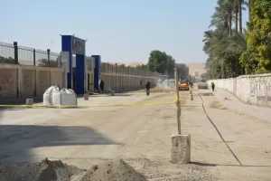 بالصور- محافظ الجيزة يتفقد مشروعات تطوير الطرق المحيطة والمؤدية للمتحف المصري الكبير 52 - جريدة المساء