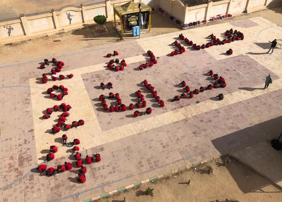 «مطروح التجريبية للغات » ترسم المبادرة الرئاسية «بداية» في طابور الصباح لتنمية الانتماء 18 - جريدة المساء