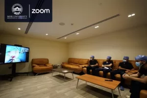 بث حي مباشر للجراحات الطبية لطلاب الطب بالتعاون مع منصة Zoom . 21 - جريدة المساء