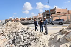 رئيس شركة مياه مطروح يتفقد المخارج البحرية و"شنايش" الأمطار استعدادا لموسم الشتاء 20 - جريدة المساء