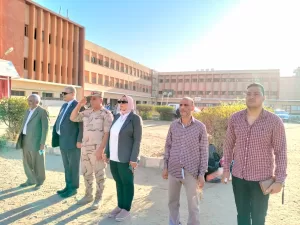 وكيل وزارة التعليم بقنا يتفقد المدرسة الميكانيكية العسكرية 23 - جريدة المساء