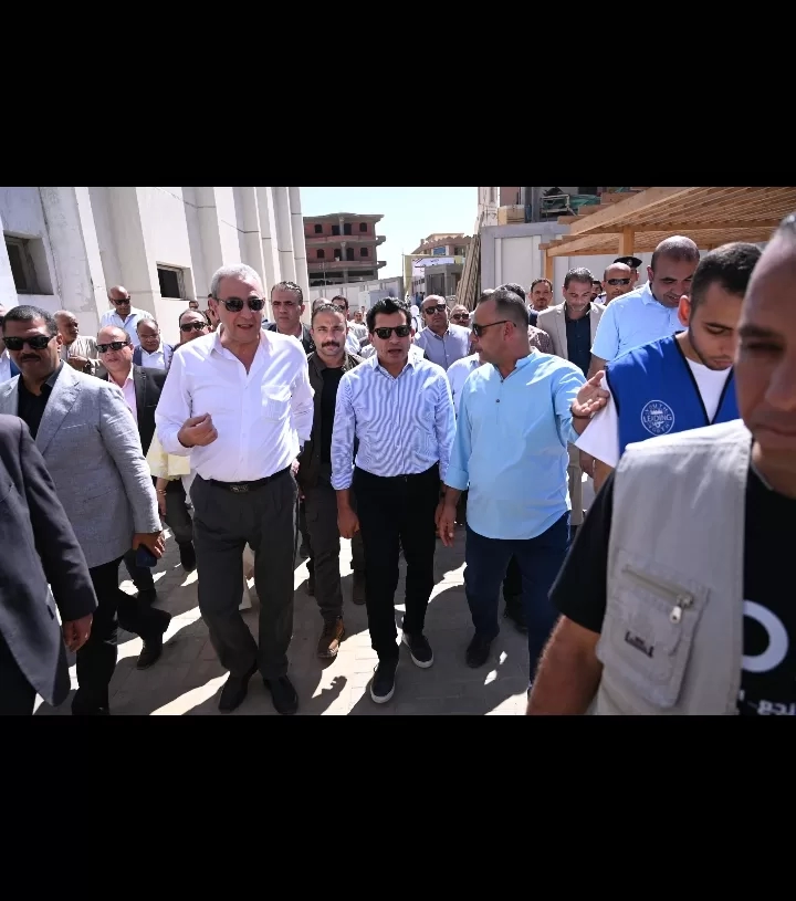 استعدادا لقرب افتتاحه..وزير الرياضة ومحافظ الغربية يتفقدان مركز شباب محمد صلاح 20 - جريدة المساء استعدادا لقرب افتتاحه..وزير الرياضة ومحافظ الغربية يتفقدان مركز شباب محمد صلاح 19 - جريدة المساء