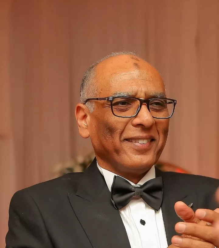 اشرف فرحات يتقدم بأوراق ترشحه لرئاسة اتحاد الهوكي 18 - جريدة المساء