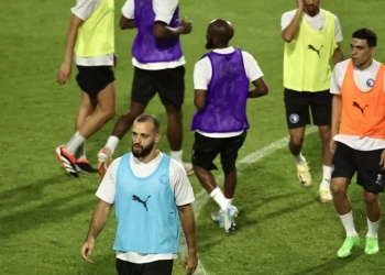 بيراميدزاكتملت صفوفه بالثلاثي الدولي في المران الأول بالإمارات 15 - جريدة المساء