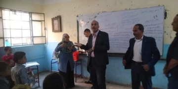مدير إدارة المنيا التعليمية يتفقد عددا من مدارس المرحلة الابتدائية 1 - جريدة المساء