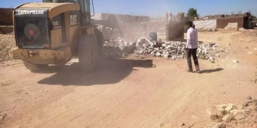 إزالة 10 حالات تعدى 238 ألف و 350 م2 بنطاق مركز ومدينة إدفو 2 - جريدة المساء إزالة 10 حالات تعدى 238 ألف و 350 م2 بنطاق مركز ومدينة إدفو 1 - جريدة المساء