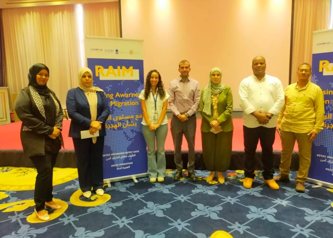 بمشاركة ١٠٠ شاب وفتاة .. ندوة بالأقصر للتوعية بمخاطر الهجرة غير الشرعية 20 - جريدة المساء بمشاركة ١٠٠ شاب وفتاة .. ندوة بالأقصر للتوعية بمخاطر الهجرة غير الشرعية 19 - جريدة المساء