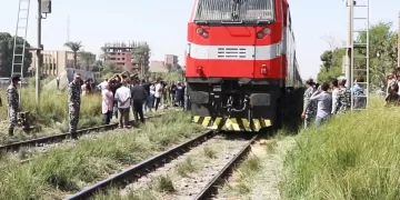 محافظ المنيا يعلن انتظام الحركة المرورية بطريق مصر أسوان الزراعى بالتزامن مع عودة حركة القطارات لطبيعتها بعد حادث تصادم بمزلقان ماقوسة 1 - جريدة المساء