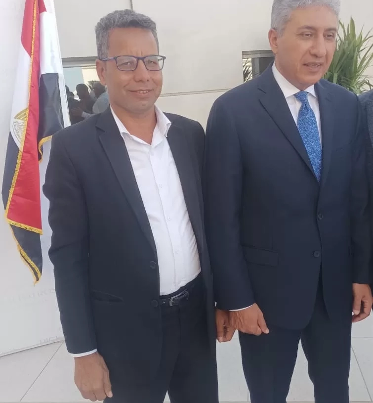 شريف فتحى وزير السياحة والاثار افتتاح المدرسة الايطالية الفندقية بالغردقة هو تبادل ثقافى ودعم السياحة المحلية 15 - جريدة المساء