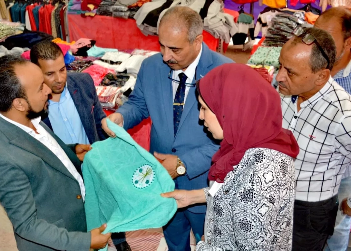 محافظ كفرالشيخ يتابع افتتاح معرض مطوبس للملابس والسلع الغذائية 19 - جريدة المساء