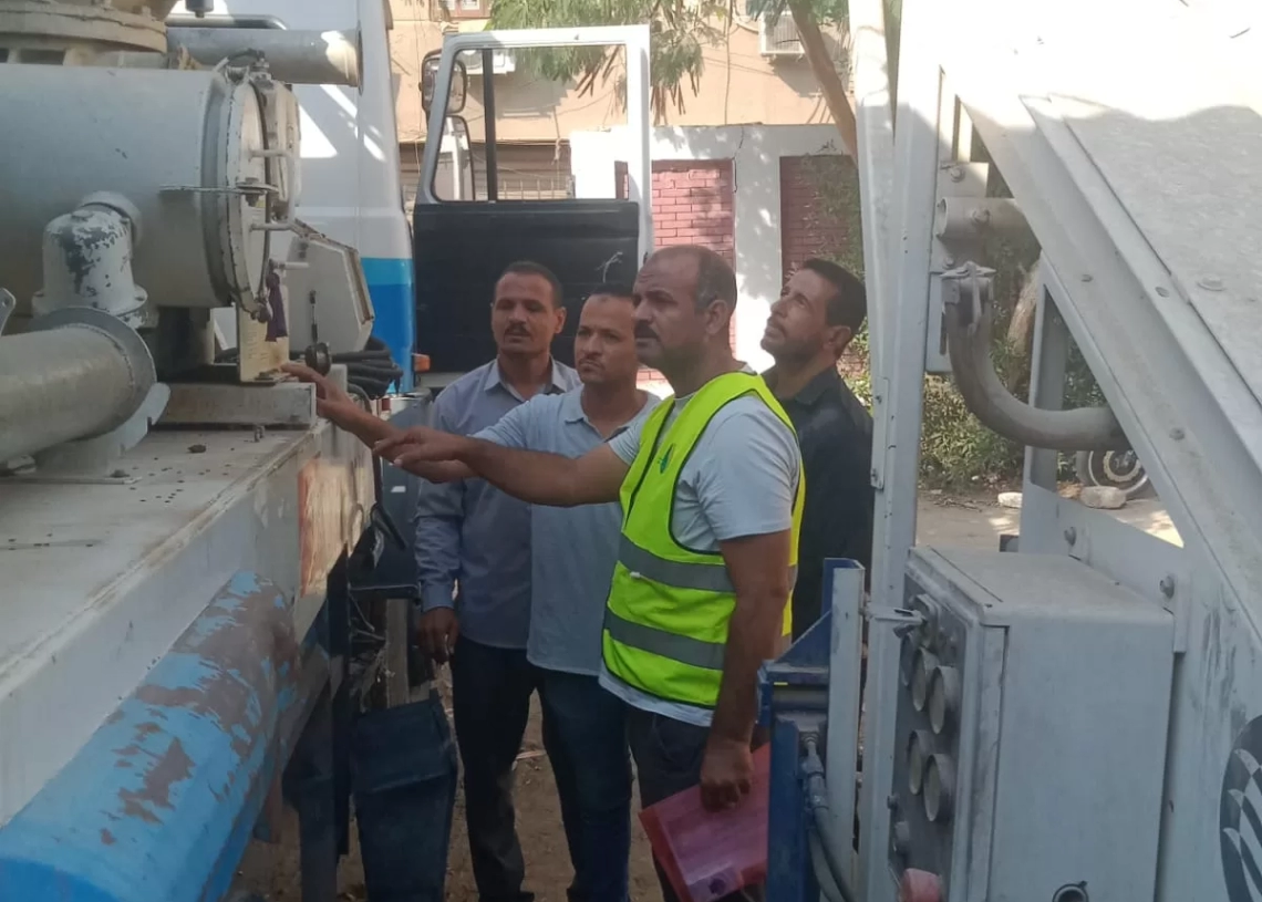 مياه سوهاج : تأهيل وتدريب 339 سائق بالشركة على قيادة المعدات الثقيلة . 19 - جريدة المساء