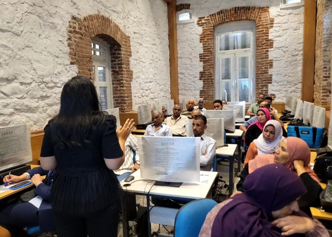 "هيئة الرعاية الصحية بأسوان تنظم ندوة توعوية للعاملين ببريد أسوان حول منظومة التأمين الصحي الشامل" 17 - جريدة المساء