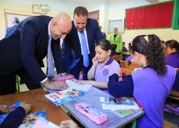 وزير التعليم و محافظ المنوفية يتفقدان عددا من المدارس بقويسنا .. لمتابعة انتظام العام الدراسي 24 - جريدة المساء