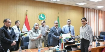 محافظ الشرقية يُكرم لاعبي ومدربي فريق منطقة الشرقية للكاراتيه لحصولهم على بطولات محلية وعالمية 1 - جريدة المساء