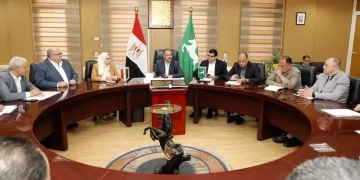 محافظ الشرقية يعقد إجتماعاً لبحث ومناقشة إستعدادات المحافظة لزراعة محصول القمح 9 - جريدة المساء