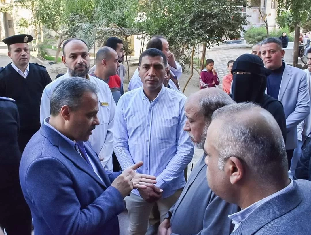 محافظ الشرقية يتابع إنتظام العمل بمستشفى مشتول السوق المركزي ويُحيل العاملين المتقاعسين للتحقيق 19 - جريدة المساء