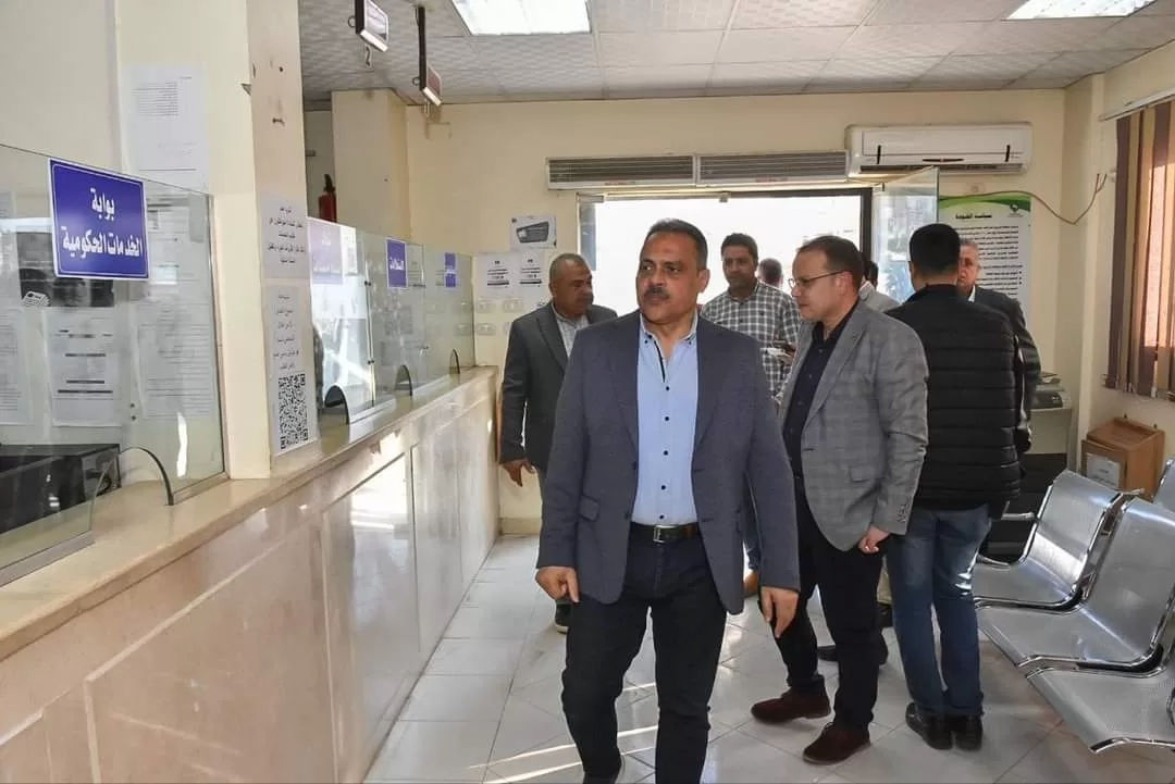 "الأشموني " يتابع إنتظام العمل بالمركز التكنولوجي لخدمة المواطنين بمركز مشتول السوق ويتفقد شوارع المدينة 19 - جريدة المساء