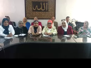 وكيل وزارة التعليم بالجيزة يعلن جاهزية الإدارات التعليمية لطبع امتحانات نصف العام 2024 لصفوف النقل بمدارس المحافظة 27 - جريدة المساء